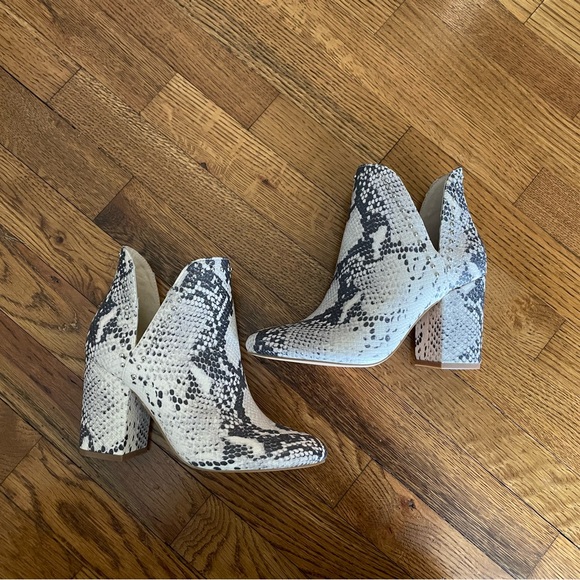 Steve Madden Snake Booties - Picture 1 of 14